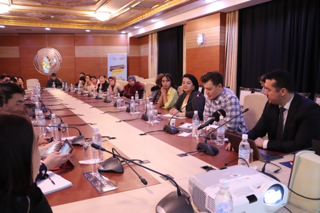 TRT ve TİKA'dan Kırgızistanlı gazetecilere yeni medya eğitimi